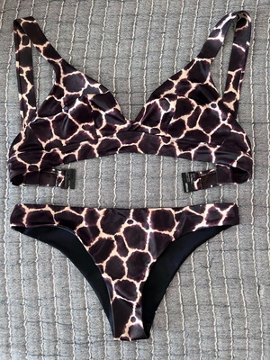 Dorina bikini size L like new, beige and brown