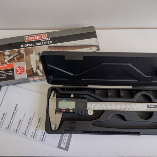 Electronic caliper new in box with new battery