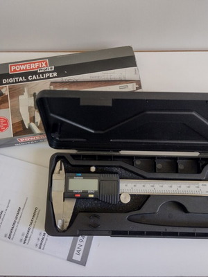 Electronic caliper new in box with new battery