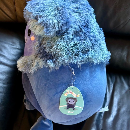 Squishmallows plush 41 cm W6A - Dani the Bigfoot new