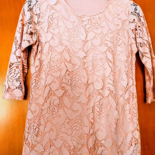 Pink lace blouse 3/4 sleeves like new, size XL