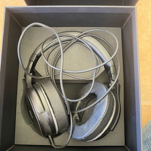 Slate VSX Headphone Mixing System used, wired