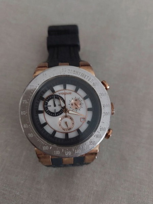 Vogue women's watch like new, black