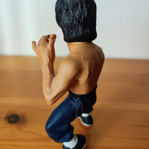 Bruce Lee Enter the Dragon 2012 collectible figure, new