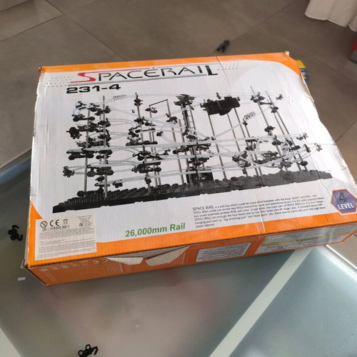 Spacerail Level 4 game used, missing 3 marbles