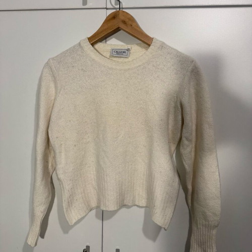 White sweater like new, size XL