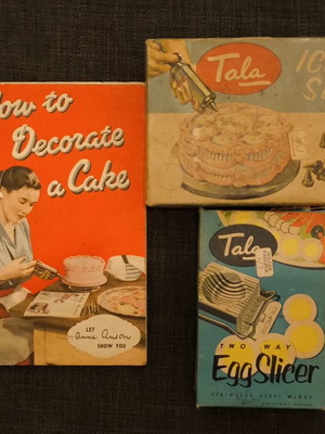 Vintage Tala Kitchen Set used, original boxed 1950s–1960s