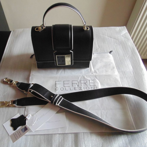 Ferre Italian Women's Shoulder Bag new, 100% leather