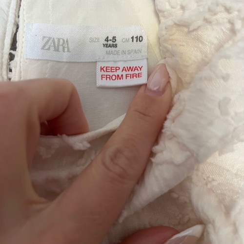 Zara girls dress like new with embossed flowers beige size 4-5 years