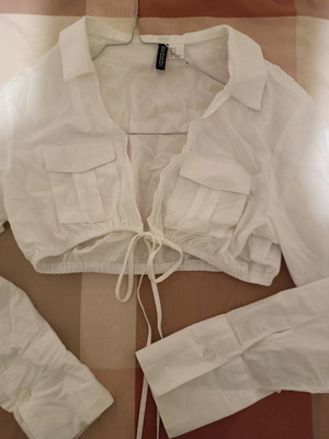 H&M white shirt like new, size S
