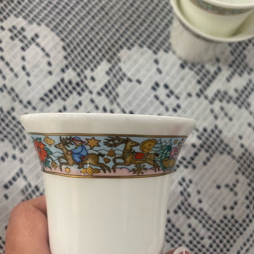 Villeroy&Boch Henrich Chine Bone Cups new, pack of 11, Christmas design
