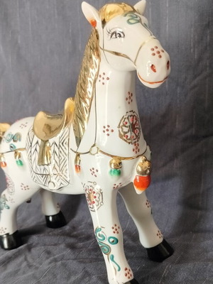 Vintage porcelain horse with gold details Asian decorative