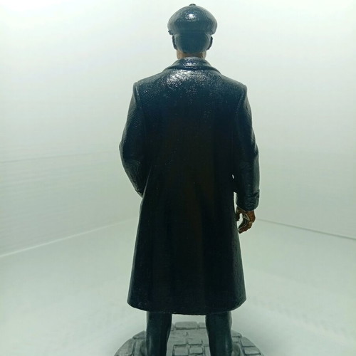 Peaky Blinders Shelby figure like new, collectible