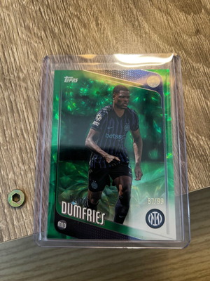 2025-26 Topps UEFA Club Competitions Flagship Denzel Dumfries Green Foil card