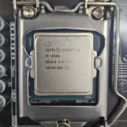 Asus D170M-C motherboard with Intel i5 6500 and backplate