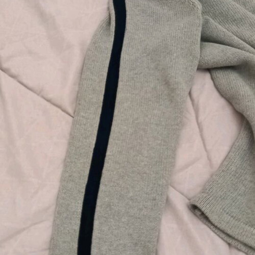 DKNY Jeans sweater gray cotton like new size XL