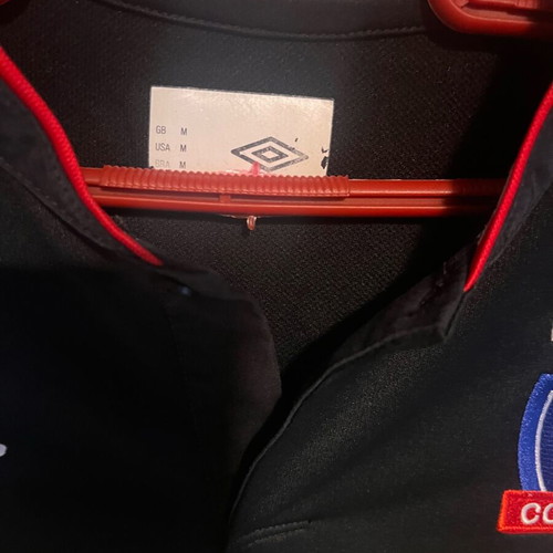 Colo Colo Chile jersey medium authentic Umbro like new