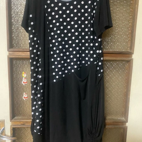 Women's dress like new, size XL/XXL, black