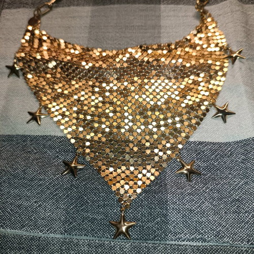 Necklace with stars like new, gold color