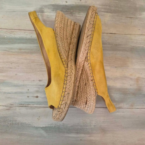 Viguera leather yellow peep toe espadrilles size 39 used