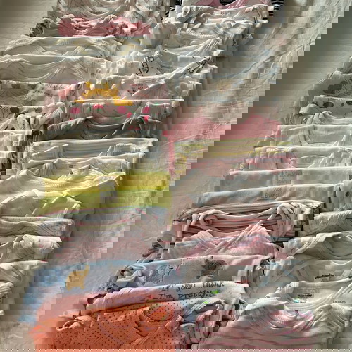 Φορμάκια κοντομάνικα 0-3 μηνών σαν καινούργια, πακέτο 36