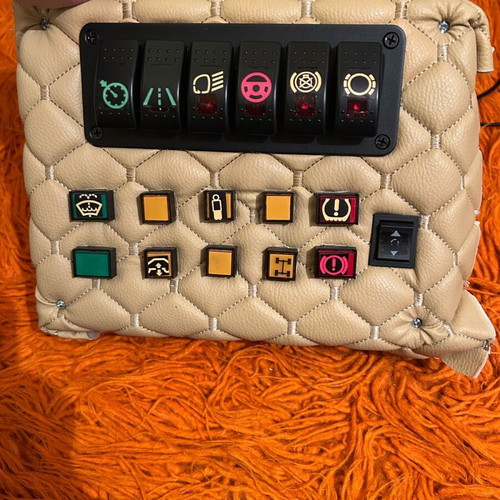 Button box handmade for Euro Truck Simulator 2 new, 18 buttons with leather cover