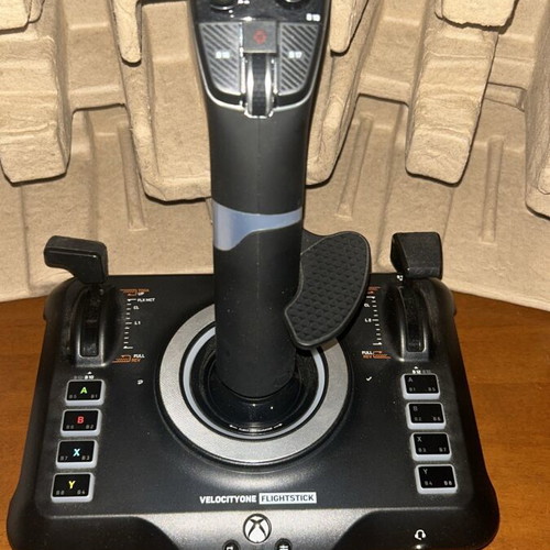 Turtle Beach VelocityOne Flightstick like new for Xbox and PC