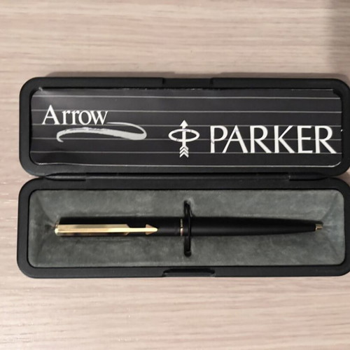 Parker pen like new