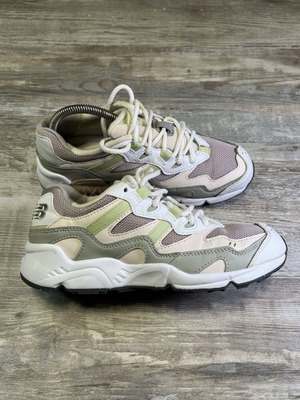 New Balance 850 chunky sneakers used, white beige sage green, size 38