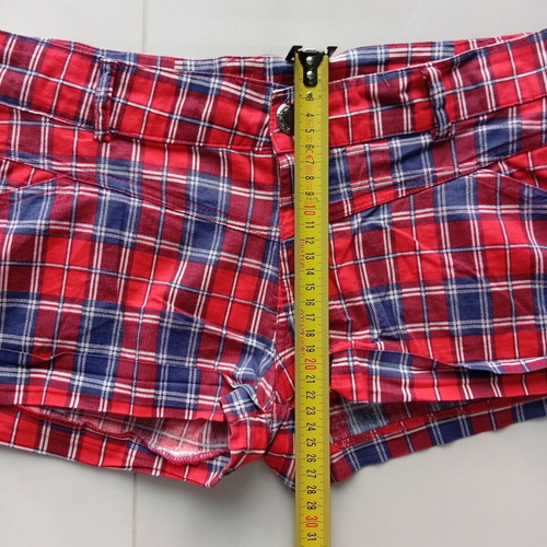 Shorts like new, size L 40 12, plaid pattern