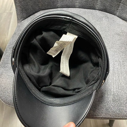 Women’s black faux leather baker boy cap used