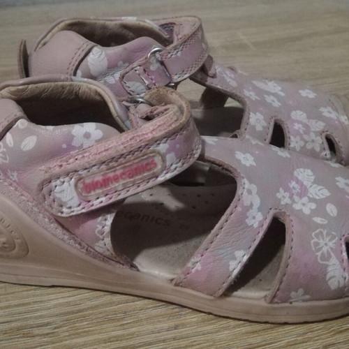 Biomecanics anatomical girls' sandals used, size 24, pink