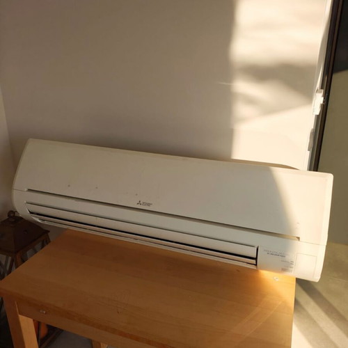 Mitsubishi air-condition Megalo 24btu like new