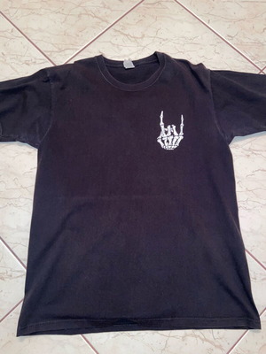 Fruit of the Loom T-shirt used, size M, black