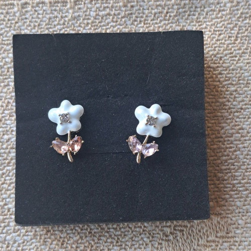 Gold plated 925 silver earrings like new, pearl flower with crystals