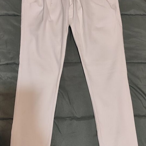 High-waisted white pants with pleats and buttons Zara like new