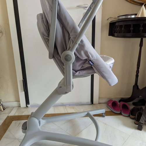 Chicco Baby Hug Pro 5-in-1 Baby Cradle Gray used