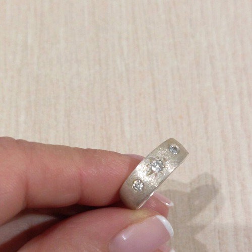 Silver ring 925 with zircon like new
