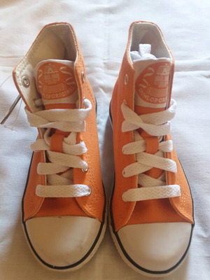 Dunlop Canvas Boots New Size 28 Orange