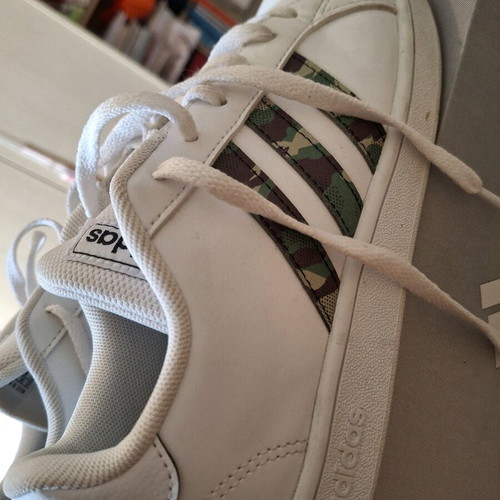 Adidas sneakers kids like new, size 36 2/3, white