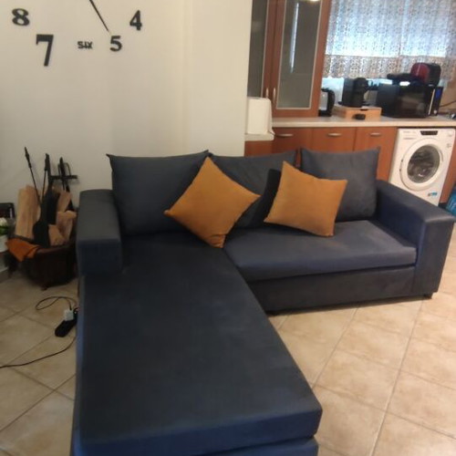 Reversible corner sofa like new, stain-resistant fabric