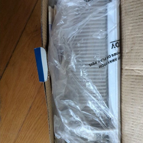 Outdoor lamp new, 26x9x9 cm, Max 60 watt, IP44
