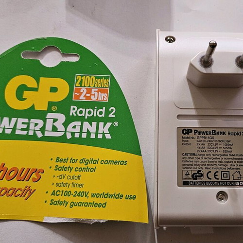 GP PowerBank Rapid 2 Battery Charger like new