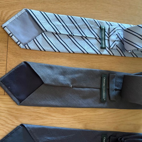 Silk ties Oxford Company like new, blue and black