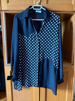 Polka dot shirt new, black and white, sizes XL and XXL