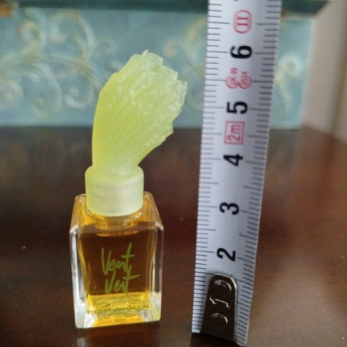 Vent Vert Eau de Toilette mini 4 ml new by Pierre Balmain