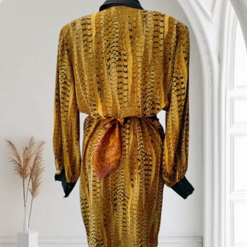 Vintage De Pletri dress 100% silk, size L, like new, brown