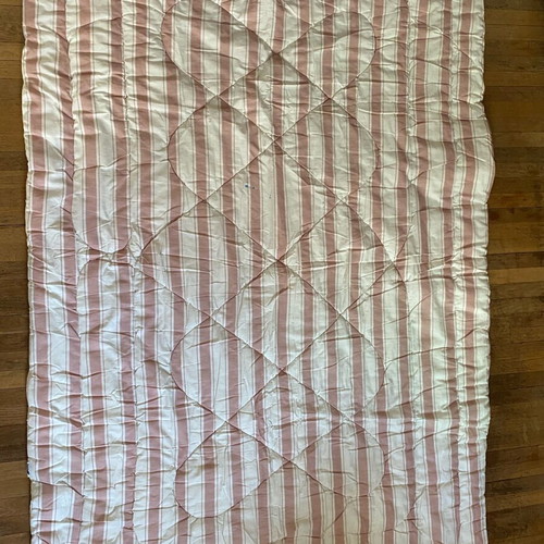 Children's quilt used with few blue stains 1.70x1.20