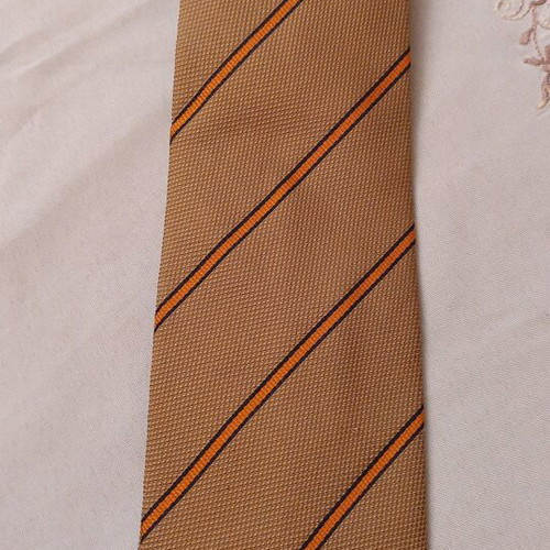 Ties like new, pack of 12 in various colors