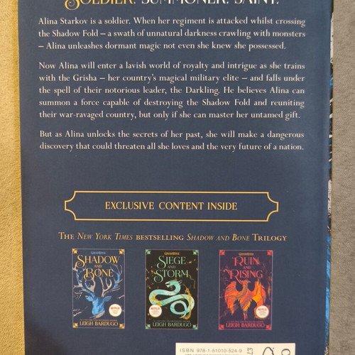 Shadow and Bone by Leigh Bardugo new, English edition
